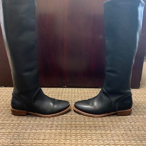 Ugg Riding boots, Gracen, size 8. Whipstich